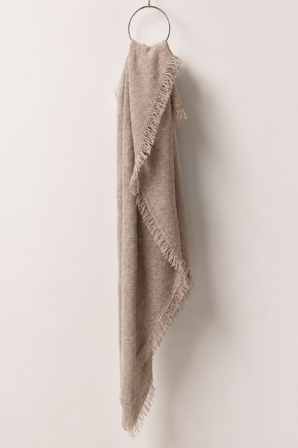 The Gosche Cashmere Triangle